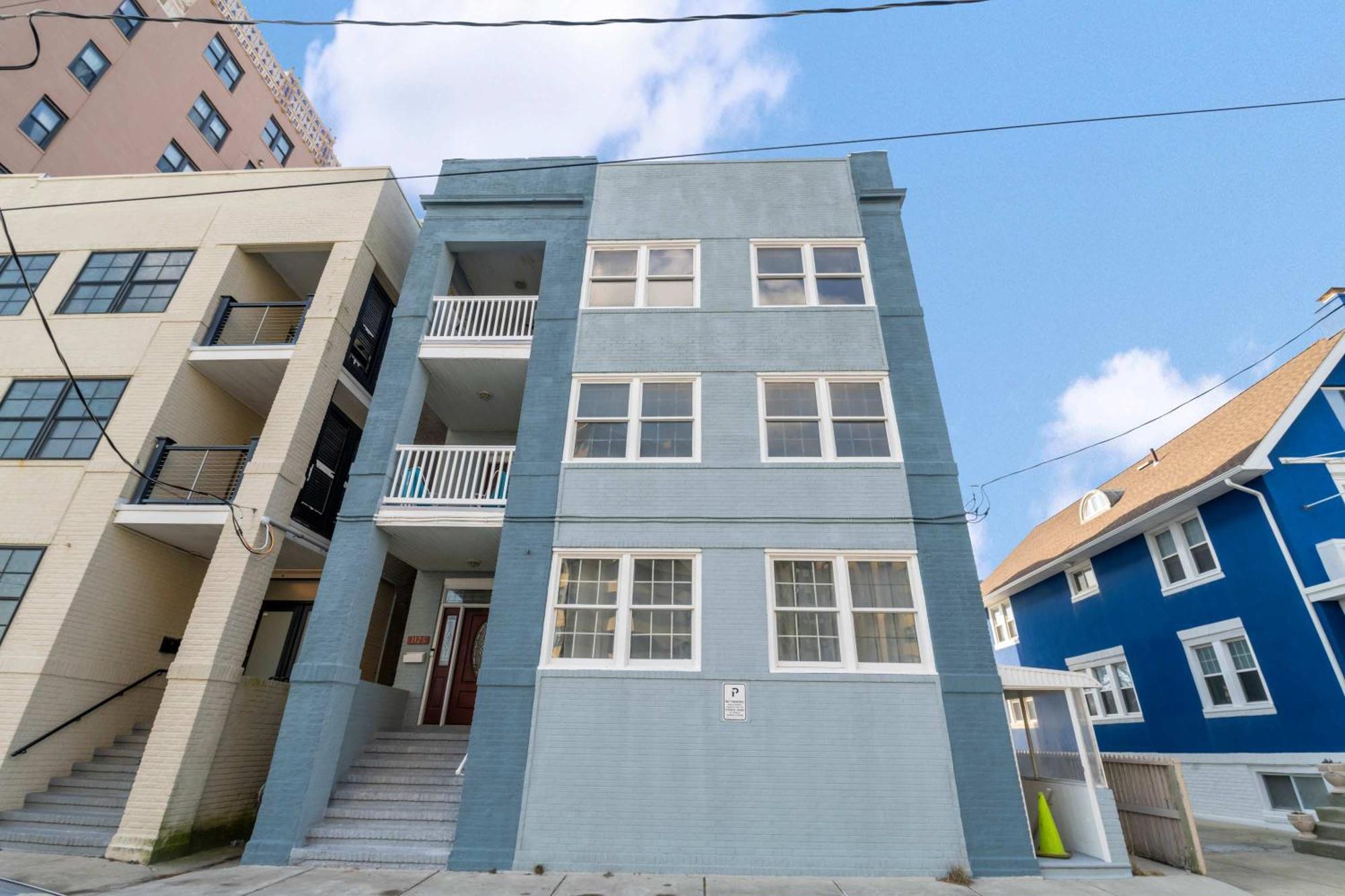 Escape To Raleigh Ave 3 Steps From The Holiday home Atlantic City